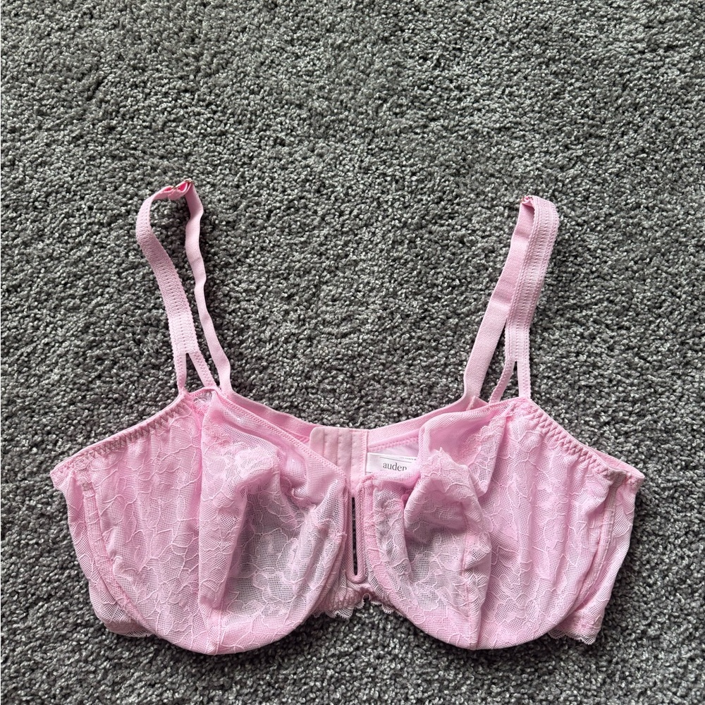 Auden Pink Underwire Bra with Adjustable Straps